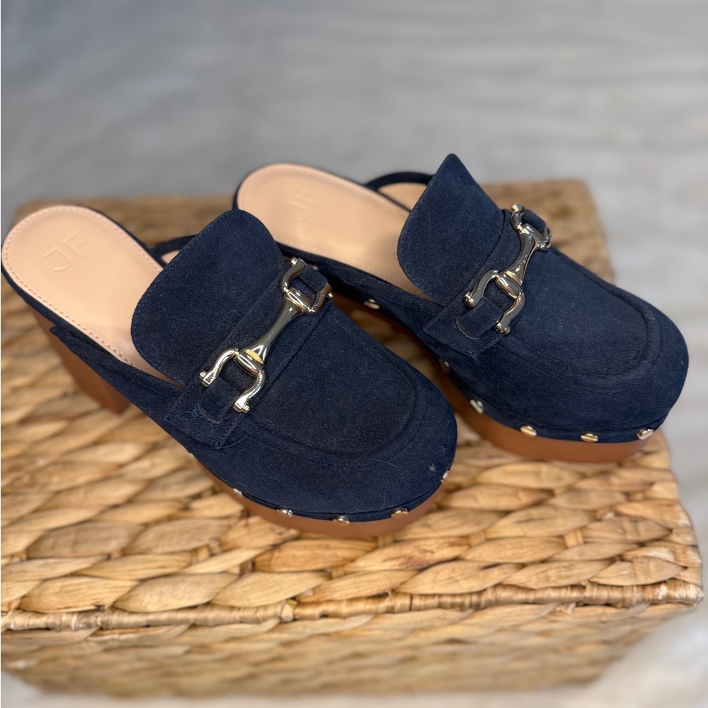 Journee Collection Greta Navy Suede Studded Mules – Horsebit Clogs – Sz 7 - Picture 2 of 9